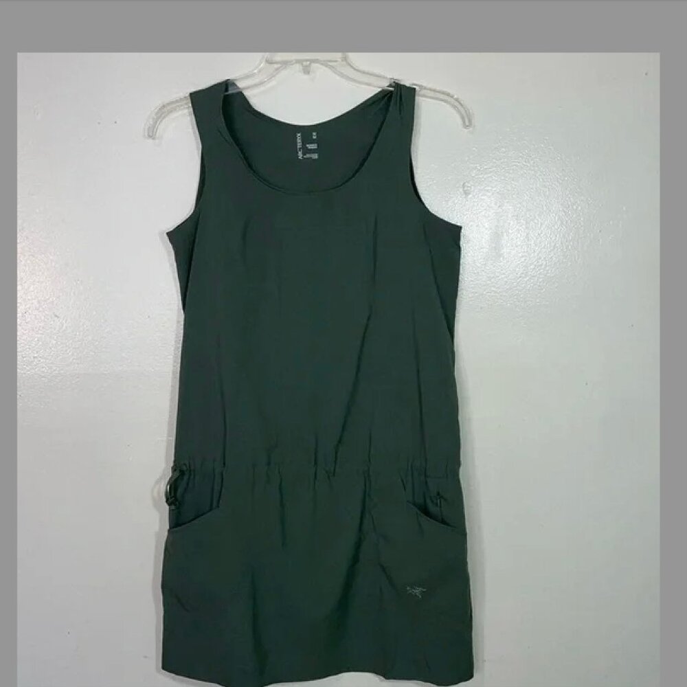 ARC’TERYX Green DRESS SIZE M